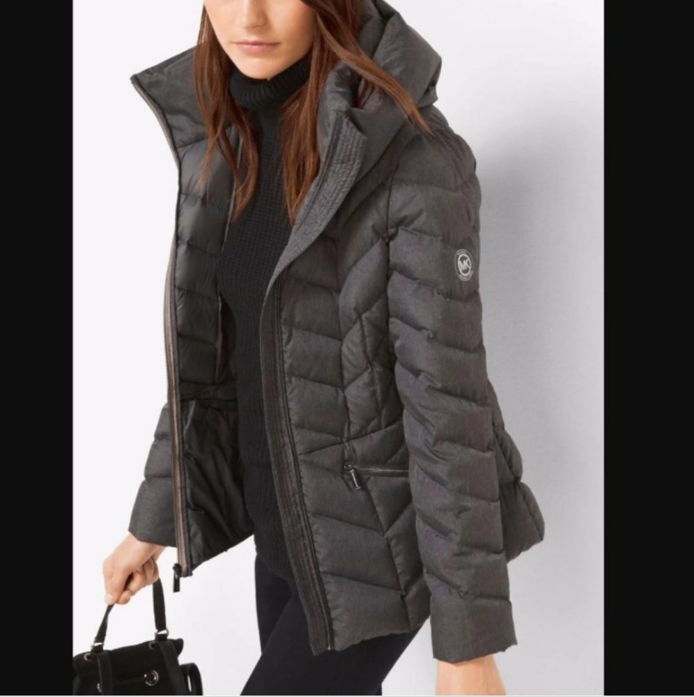 Michael kors puffer black jacket small